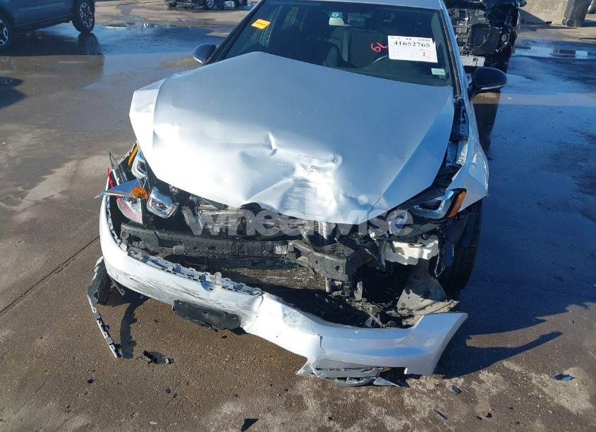 Photo 6 of 2017 Volkswagen Golf GTI SPORT 4-DOOR (VIN 3VW547AU6HM011272)