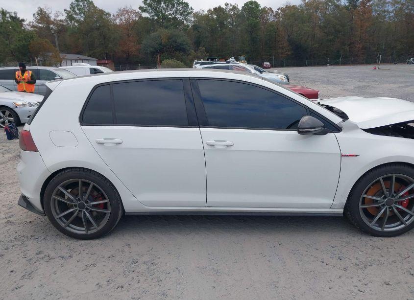Photo 13 of 2016 Volkswagen Golf GTI (VIN 3VW547AU7GM067865)