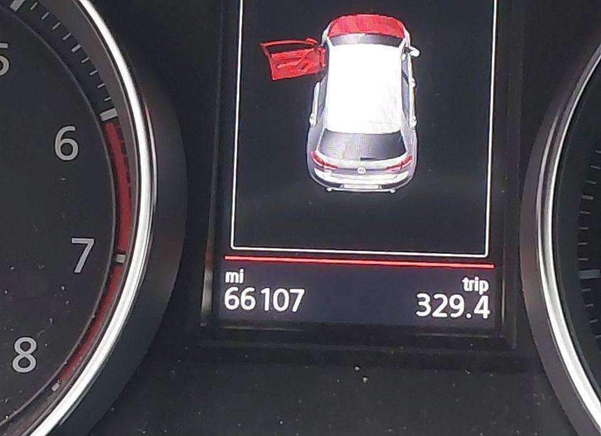 Photo 15 of 2017 Volkswagen Golf GTI SPORT 4-DOOR (VIN 3VW547AU8HM005263)