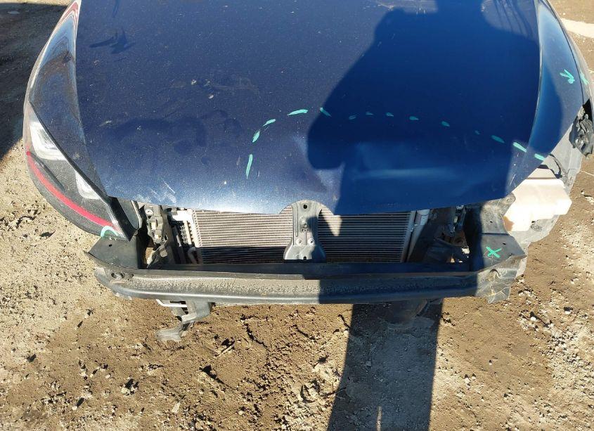 Photo 6 of 2017 Volkswagen Golf GTI AUTOBAHN 4-DOOR/S 4-DOOR/SE 4-DOOR/SPORT 4-DOOR (VIN 3VW547AU8HM055547)