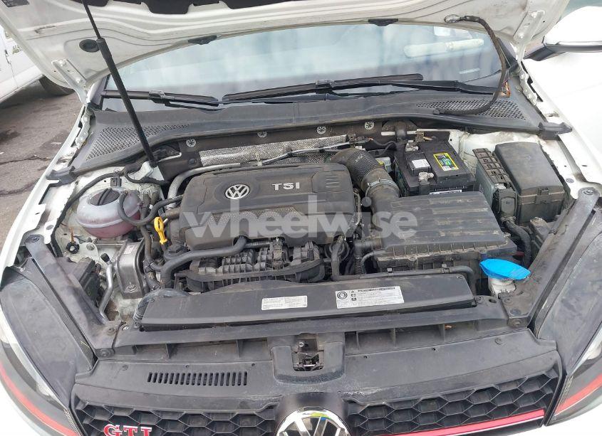 Photo 10 of 2017 Volkswagen Golf GTI AUTOBAHN 4-DOOR/S 4-DOOR/SE 4-DOOR/SPORT 4-DOOR (VIN 3VW547AU9HM069439)