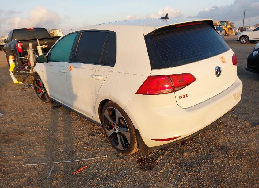 Photo 3 of 2016 Volkswagen Golf GTI AUTOBAHN W/PERFORMANCE PACKAGE 4-DOOR (VIN 3VW547AUXGM050560)