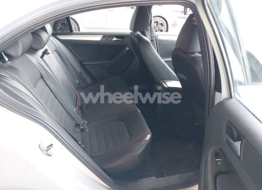 Photo 8 of 2012 Volkswagen Jetta GLI (VIN 3VW567AJ1CM460223)