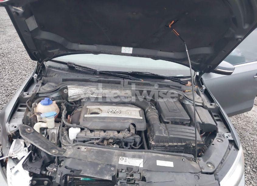 Photo 10 of 2012 Volkswagen Jetta GLI (VIN 3VW567AJ4CM408312)