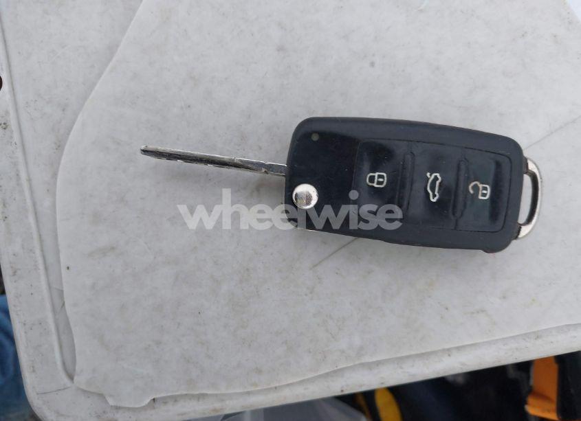 Photo 11 of 2012 Volkswagen Jetta GLI (VIN 3VW567AJ4CM408312)