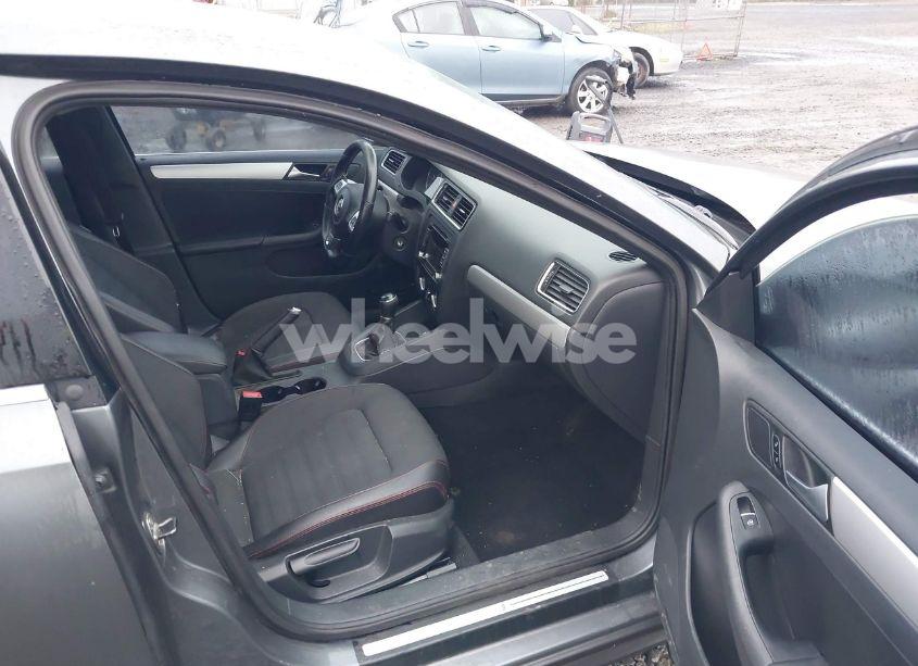 Photo 5 of 2012 Volkswagen Jetta GLI (VIN 3VW567AJ4CM408312)