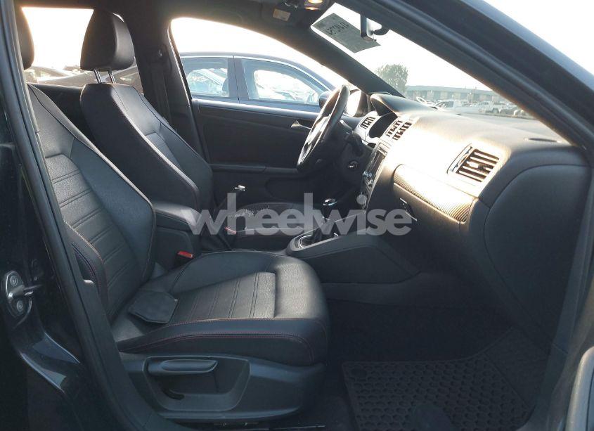 Photo 5 of 2012 Volkswagen Jetta GLI AUTOBAHN (VIN 3VW567AJ6CM473825)