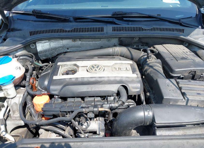 Photo 10 of 2013 Volkswagen Jetta GLI (VIN 3VW567AJ9DM272146)