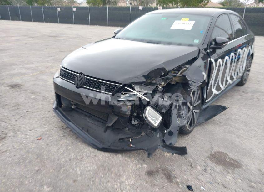 Photo 6 of 2012 Volkswagen Jetta GLI AUTOBAHN W/NAV (VIN 3VW5A7AJ0CM065108)