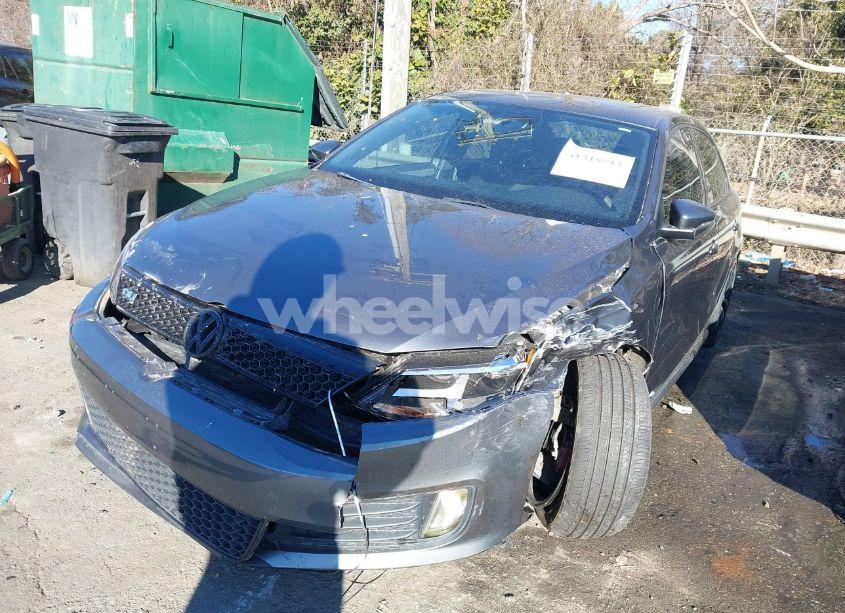 Photo 2 of 2012 Volkswagen Jetta GLI AUTOBAHN (VIN 3VW5A7AJ5CM378588)