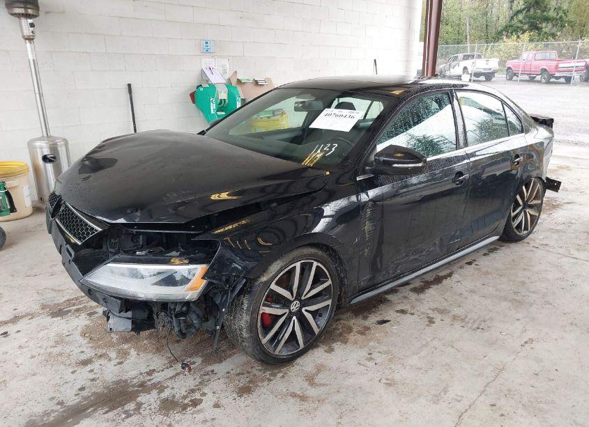 Photo 2 of 2012 Volkswagen Jetta GLI AUTOBAHN W/NAV (VIN 3VW5A7AJ6CM371133)