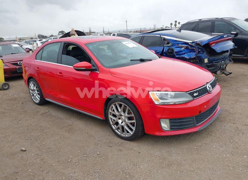 2012 Volkswagen Jetta GLI AUTOBAHN W/NAV (VIN 3VW5A7AJ8CM337484) main photo