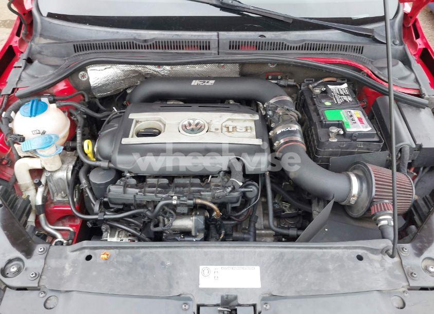 Photo 10 of 2012 Volkswagen Jetta GLI AUTOBAHN W/NAV (VIN 3VW5A7AJ8CM337484)