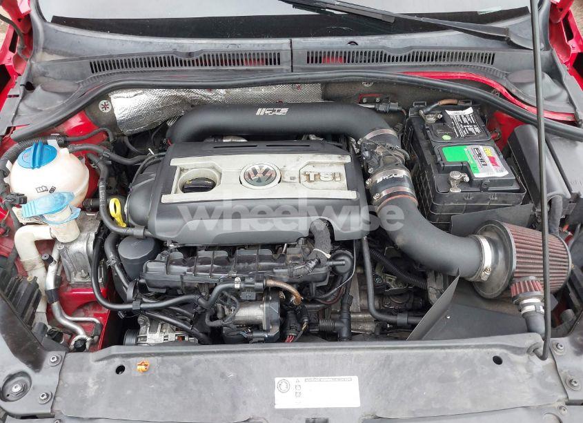 Photo 6 of 2012 Volkswagen Jetta GLI AUTOBAHN W/NAV (VIN 3VW5A7AJ8CM337484)