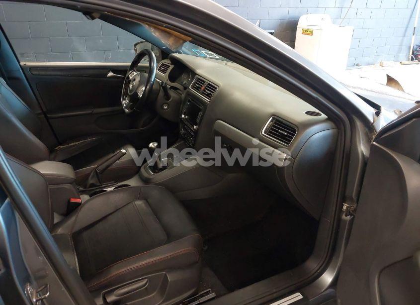 Photo 5 of 2012 Volkswagen Jetta GLI AUTOBAHN (VIN 3VW5A7AJ9CM403220)