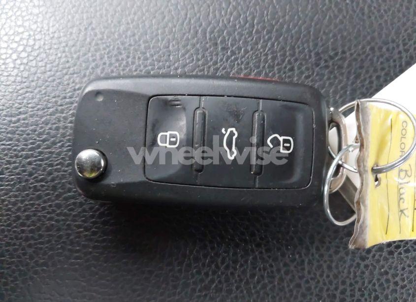 Photo 11 of 2013 Volkswagen Jetta GLI AUTOBAHN W/NAV (VIN 3VW5A7AJ9DM225309)