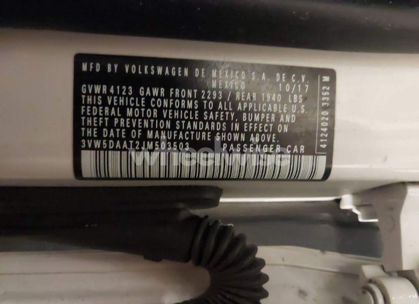 Photo 9 of 2018 Volkswagen Beetle 2.0T COAST/2.0T S/2.0T SE (VIN 3VW5DAAT2JM503503)