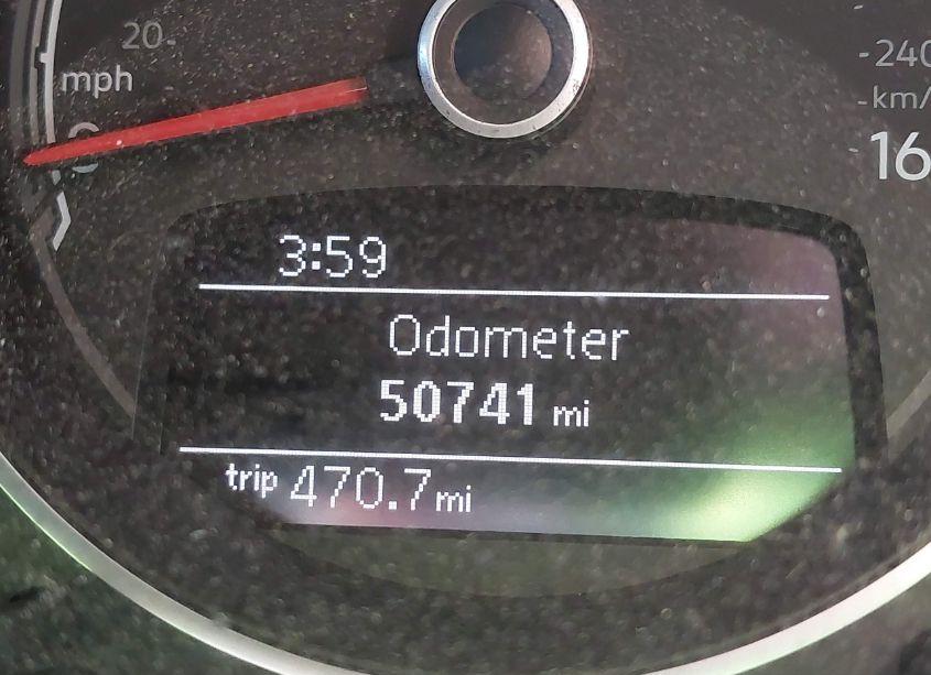 Photo 16 of 2018 Volkswagen Beetle 2.0T COAST/2.0T S/2.0T SE (VIN 3VW5DAAT3JM502814)