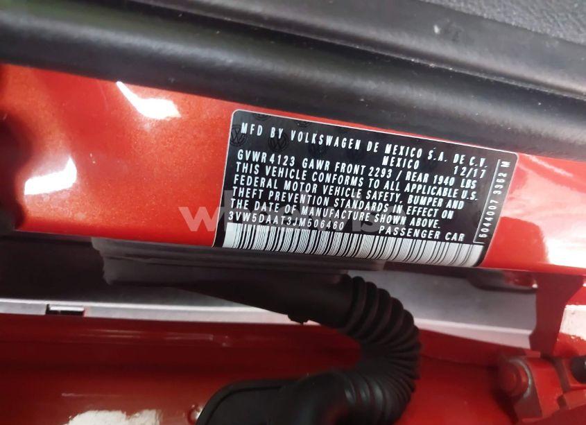 Photo 9 of 2018 Volkswagen Beetle 2.0T COAST/2.0T S/2.0T SE (VIN 3VW5DAAT3JM506460)