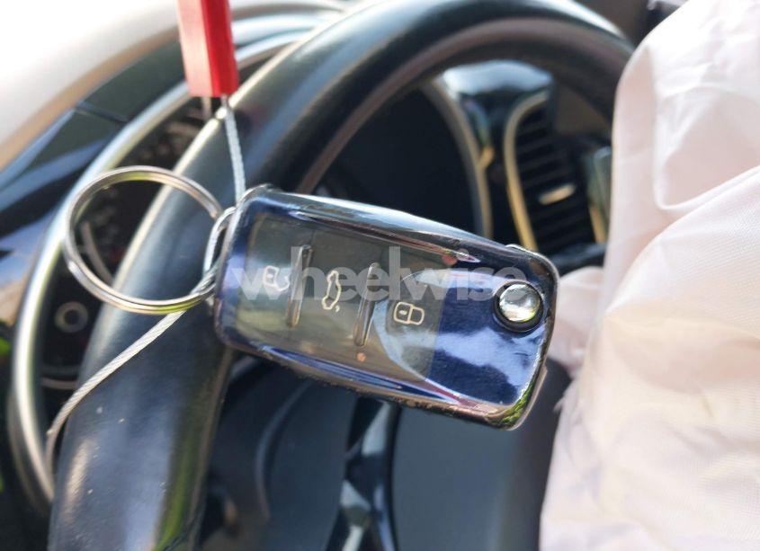 Photo 11 of 2013 Volkswagen Beetle 2.0L TDI (VIN 3VW5L7AT0DM802773)