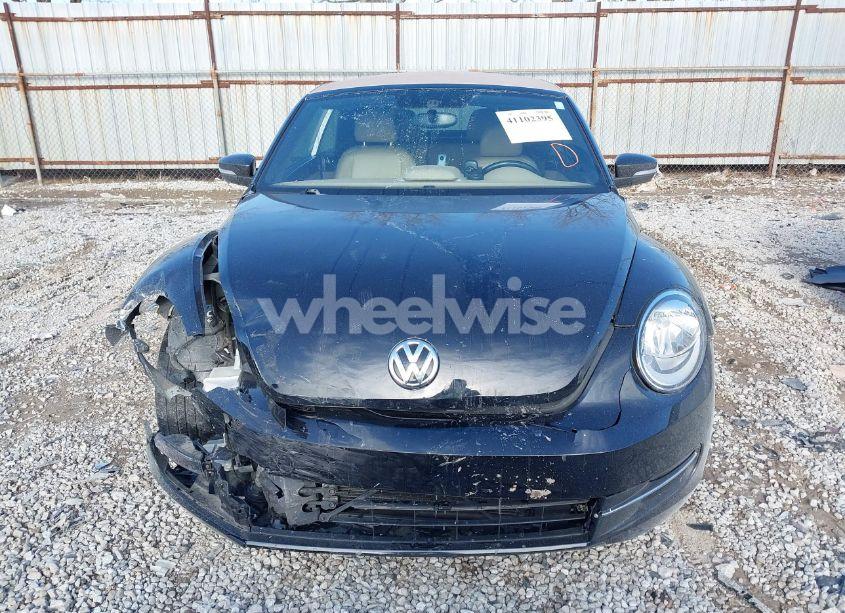 Photo 12 of 2013 Volkswagen Beetle 2.0L TDI (VIN 3VW5L7AT0DM802773)