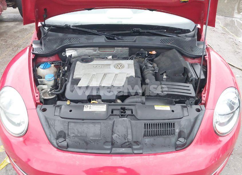 Photo 10 of 2014 Volkswagen Beetle 2.0L TDI (VIN 3VW5L7AT4EM805600)