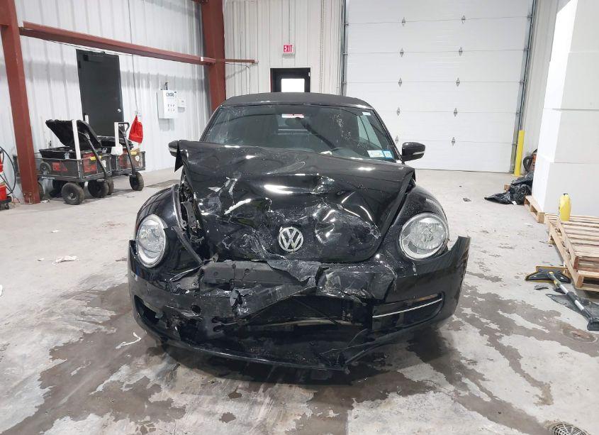 Photo 12 of 2013 Volkswagen Beetle 2.0L TDI (VIN 3VW5L7ATXDM815899)