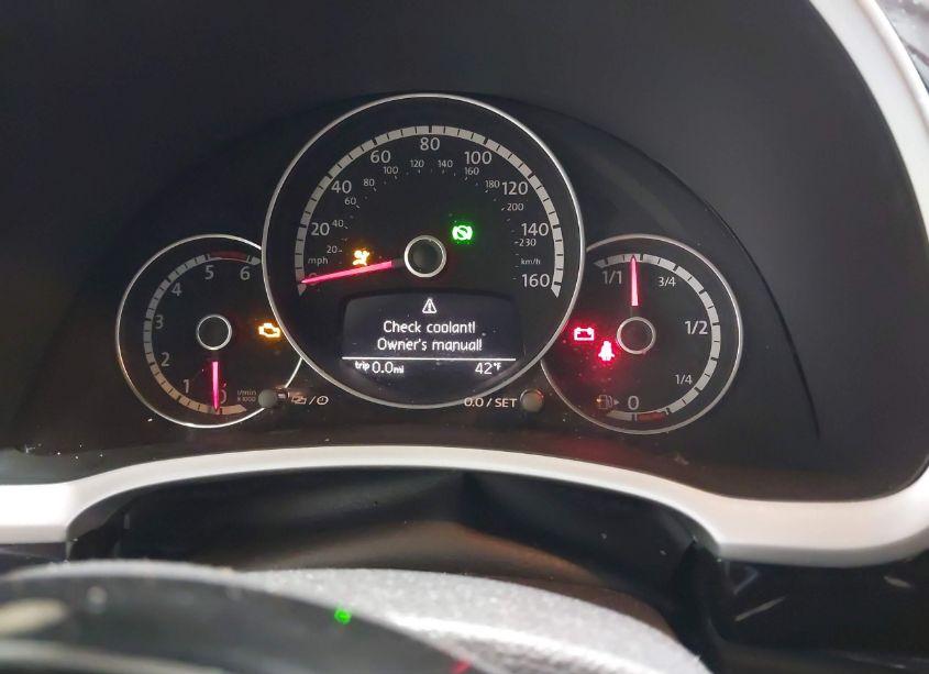 Photo 7 of 2013 Volkswagen Beetle 2.0L TDI (VIN 3VW5L7ATXDM815899)