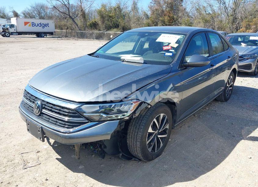 Photo 2 of 2024 Volkswagen Jetta 1.5T S (VIN 3VW5M7BU0RM006679)