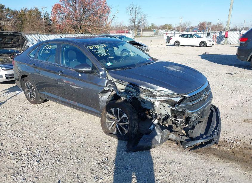 2024 Volkswagen Jetta 1.5T S (VIN 3VW5M7BU0RM052500) main photo