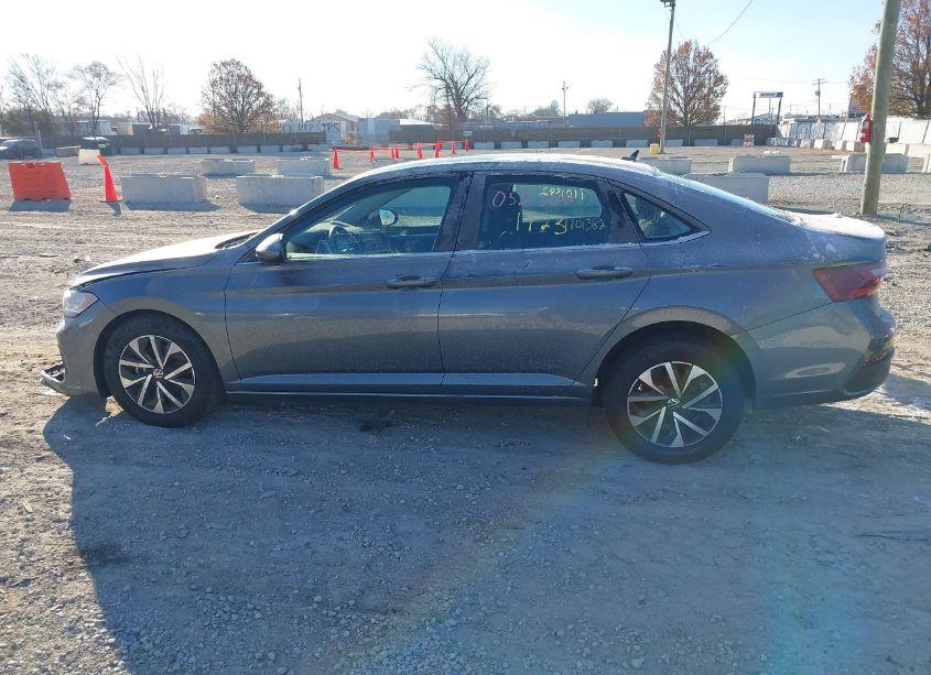 Photo 14 of 2024 Volkswagen Jetta 1.5T S (VIN 3VW5M7BU0RM052500)