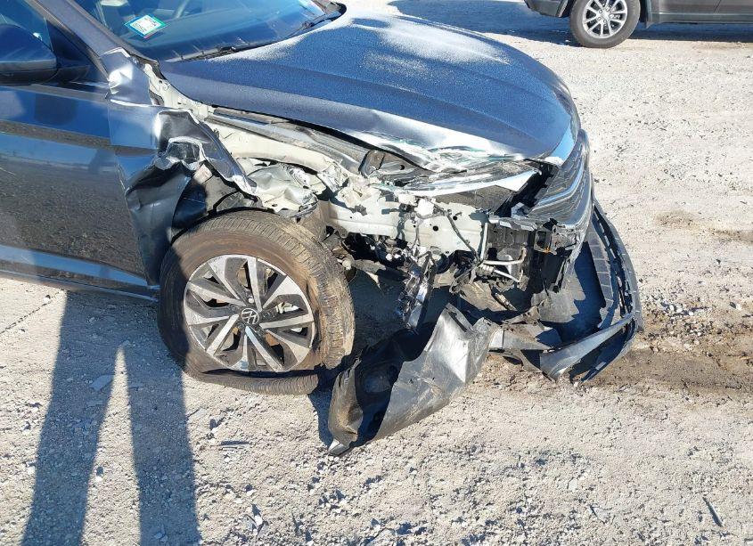 Photo 17 of 2024 Volkswagen Jetta 1.5T S (VIN 3VW5M7BU0RM052500)