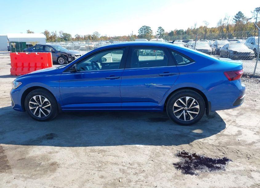 Photo 14 of 2024 Volkswagen Jetta 1.5T S (VIN 3VW5M7BU0RM080667)