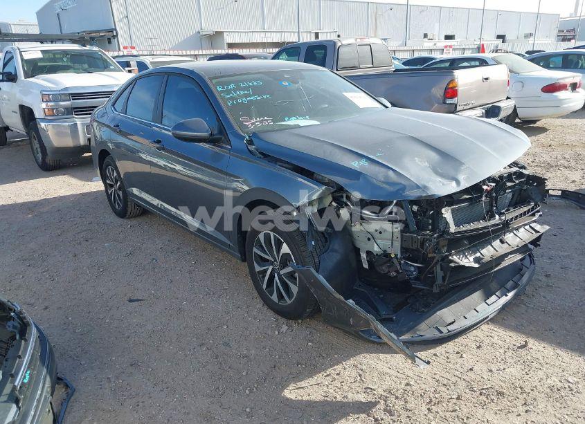 2024 Volkswagen Jetta 1.5T S (VIN 3VW5M7BU0RM095394) main photo