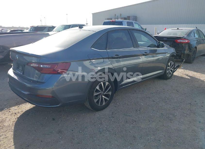 Photo 4 of 2024 Volkswagen Jetta 1.5T S (VIN 3VW5M7BU0RM095394)