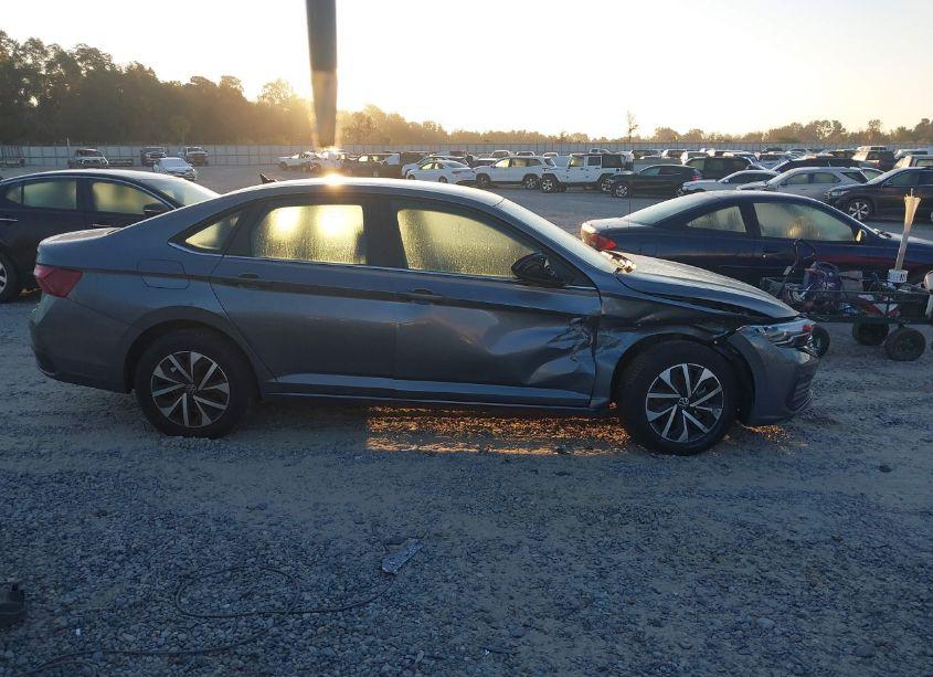 Photo 13 of 2024 Volkswagen Jetta 1.5T S (VIN 3VW5M7BU1RM014192)