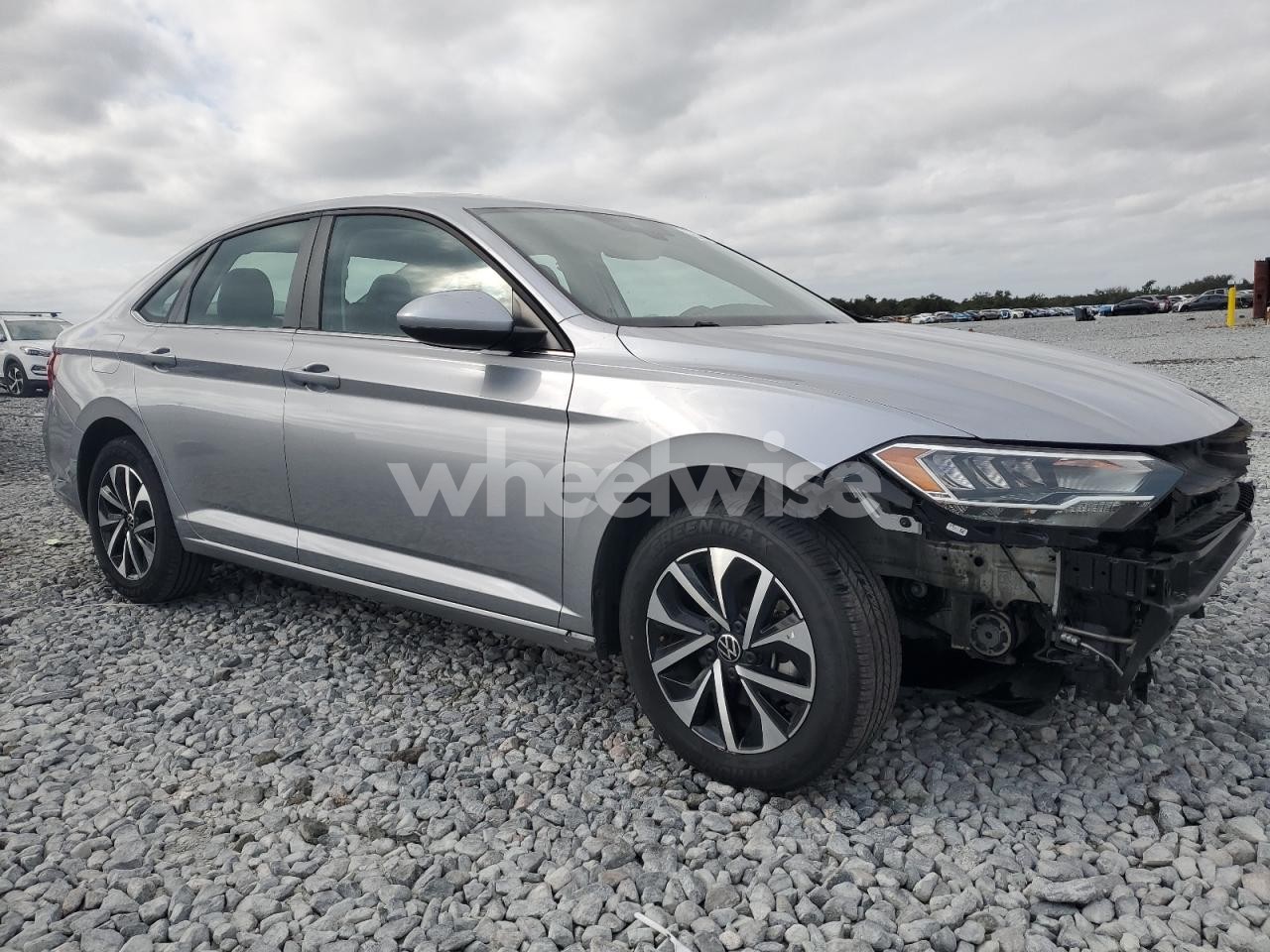 Photo 4 of 2024 VOLKSWAGEN JETTA S (VIN 3VW5M7BU1RM031283)