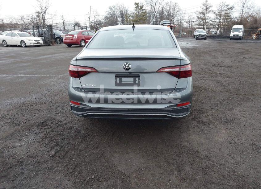 Photo 16 of 2024 Volkswagen Jetta 1.5T S (VIN 3VW5M7BU1RM073064)
