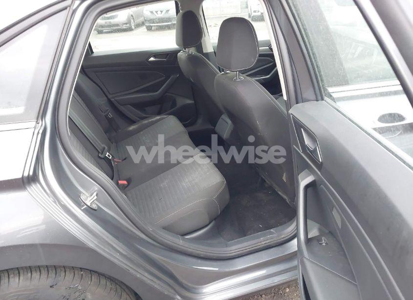 Photo 8 of 2024 Volkswagen Jetta 1.5T S (VIN 3VW5M7BU1RM073064)