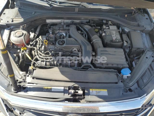 Photo 5 of 2024 VOLKSWAGEN JETTA S (VIN 3VW5M7BU2RM008899)
