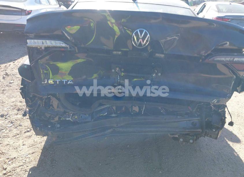 Photo 6 of 2024 Volkswagen Jetta 1.5T S (VIN 3VW5M7BU2RM050831)