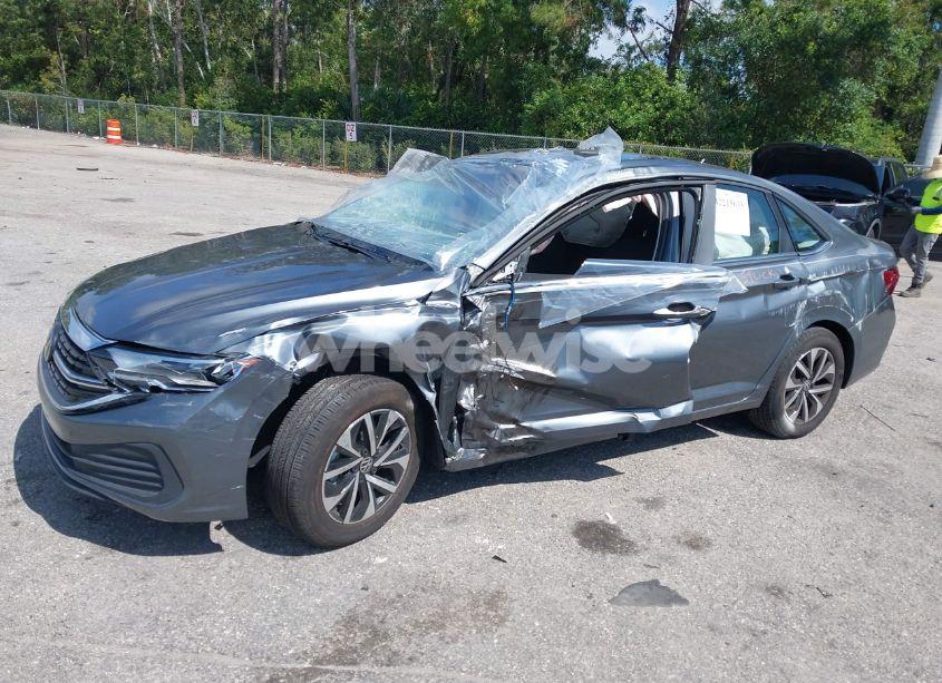 Photo 2 of 2024 Volkswagen Jetta 1.5T S (VIN 3VW5M7BU2RM074403)