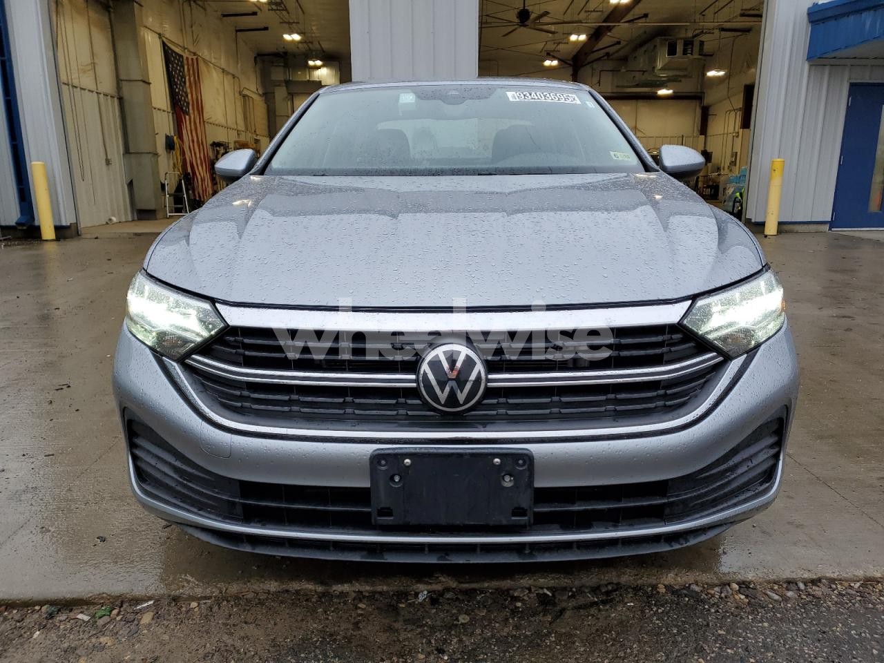 Photo 5 of 2024 VOLKSWAGEN JETTA S (VIN 3VW5M7BU2RM090004)