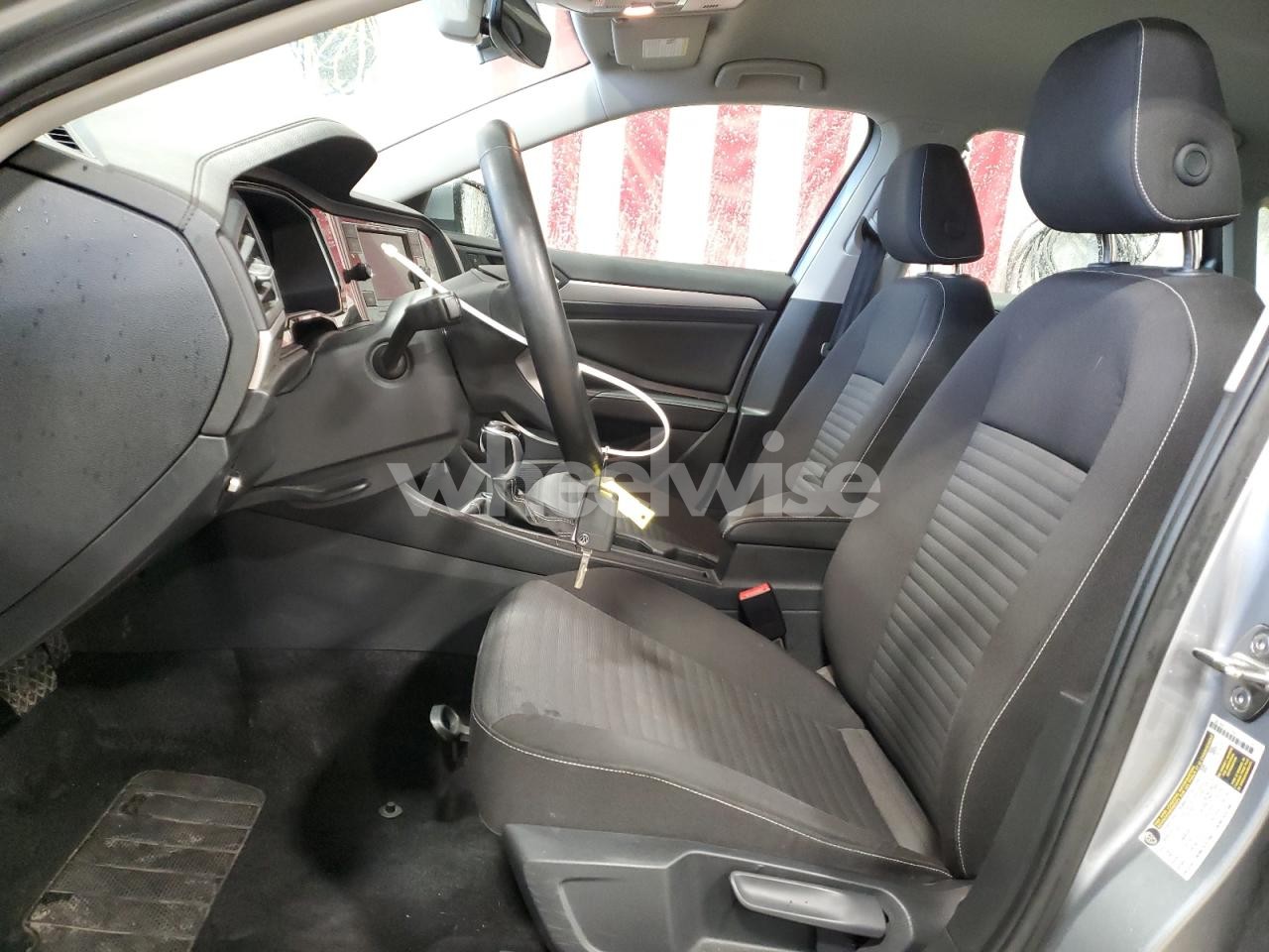 Photo 7 of 2024 VOLKSWAGEN JETTA S (VIN 3VW5M7BU2RM090004)