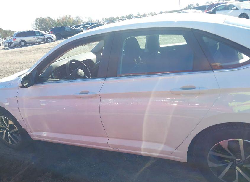 Photo 14 of 2024 Volkswagen Jetta 1.5T S (VIN 3VW5M7BU2RM096532)