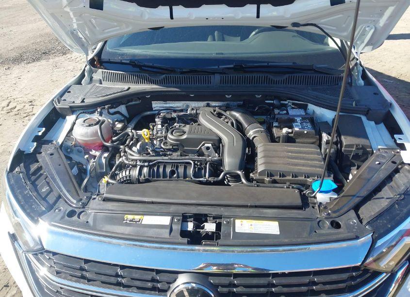 Photo 9 of 2024 Volkswagen Jetta 1.5T S (VIN 3VW5M7BU2RM096532)