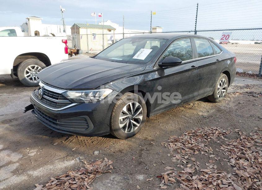 Photo 2 of 2024 Volkswagen Jetta 1.5T S (VIN 3VW5M7BU3RM009804)