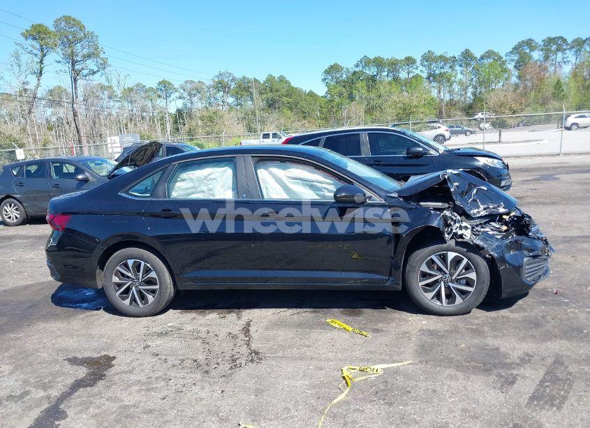 Photo 13 of 2024 Volkswagen Jetta 1.5T S (VIN 3VW5M7BU3RM031219)