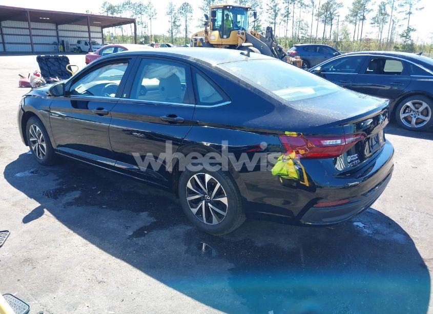 Photo 3 of 2024 Volkswagen Jetta 1.5T S (VIN 3VW5M7BU3RM031219)