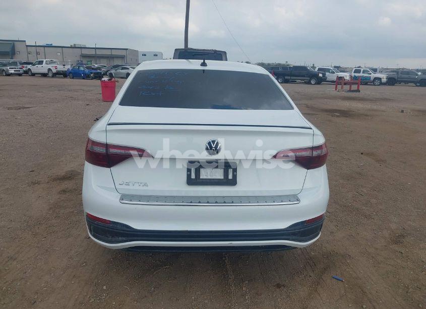 Photo 16 of 2024 Volkswagen Jetta 1.5T S (VIN 3VW5M7BU3RM095888)